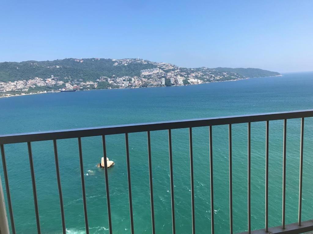 Suite Frente Al Mar En Torres Gemelas 아카풀코 외부 사진